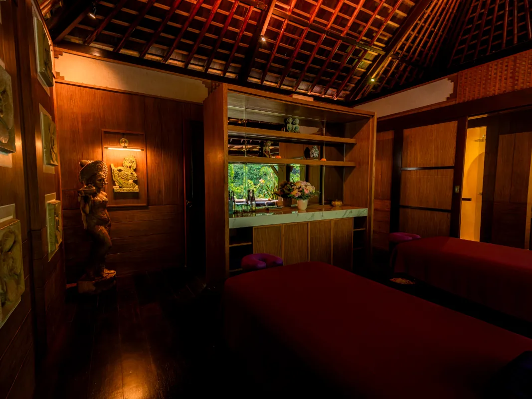 HGOB Spa Treatment Room